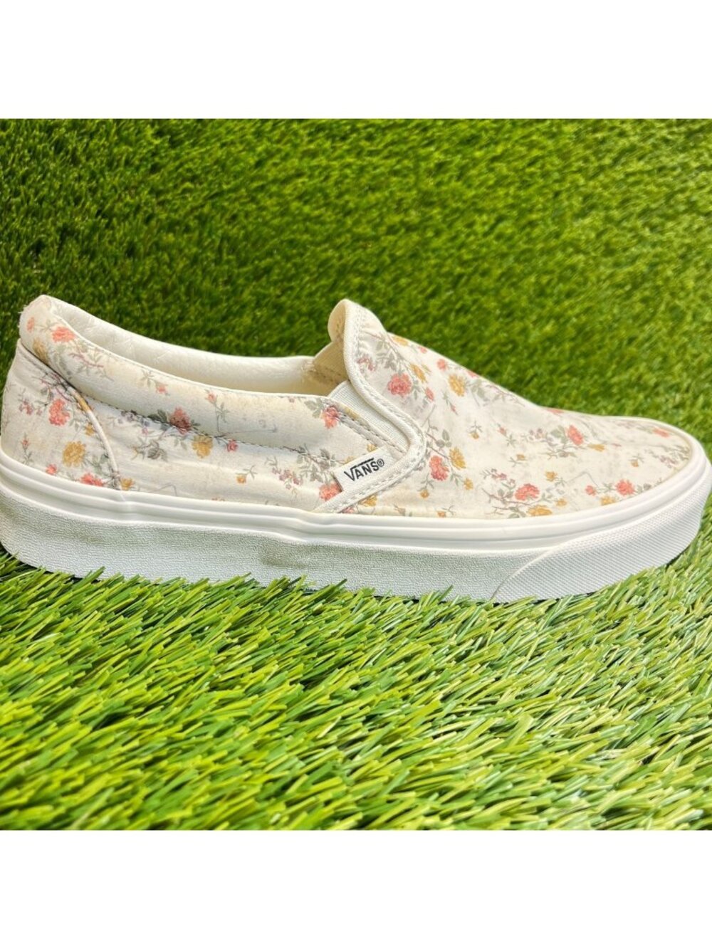 Vans Classic Slip-On Floral Mens Size 8 Womens 9.5 Cream Athletic Shoes Sneakers